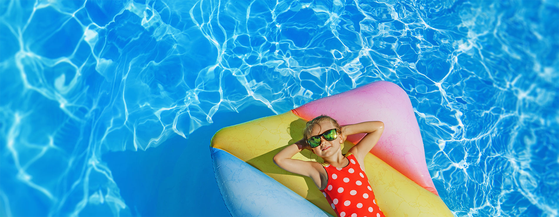 Se détendre dans sa piscine